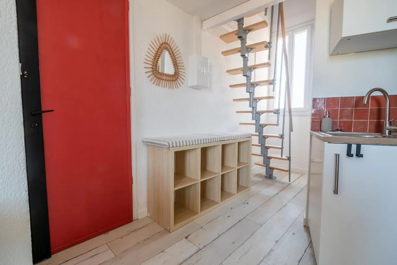 Duplex, vue mer, proche du centre ville, 4P Toulon 0*,  France